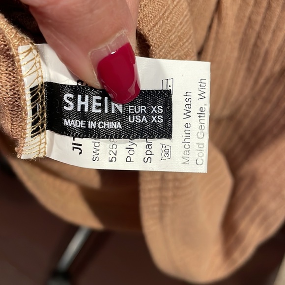 Shein Open Back Knit Sweater Dress. Size XS. EUC - Picture 7 of 8